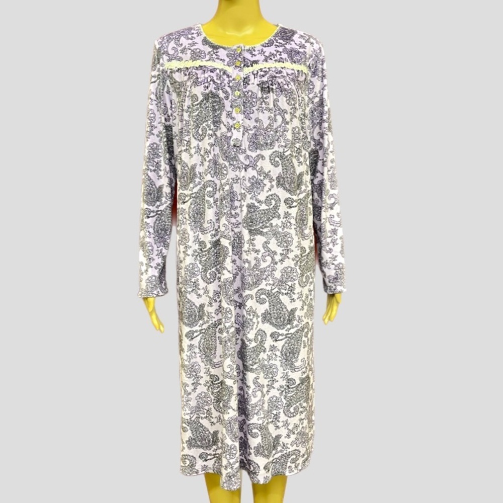 Lavender Paisley Velour Modest Long Sleeve Nightgown Lounge Dress Size Medium